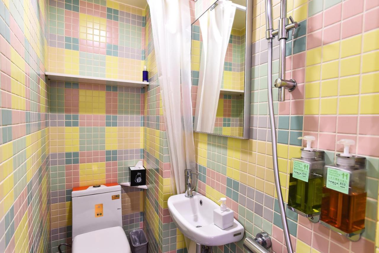 Rainbow Island Apartment Tainan Exterior foto